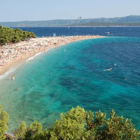 In With Terrace, Air Condition, Wifi, Dishwasher