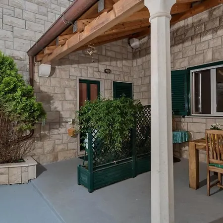 In With Terrace, Air Condition, Wifi, Dishwasher Bol