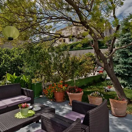 Daire In With Terrace, Air Condition, Wifi, Dishwasher *