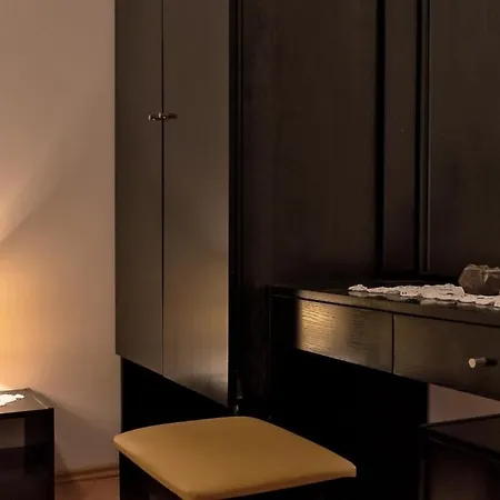 Daire In With Terrace, Air Condition, Wifi, Dishwasher *