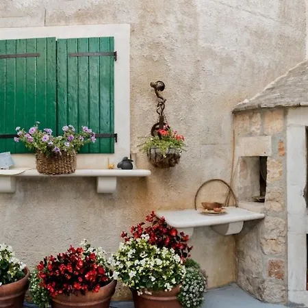 Daire In With Terrace, Air Condition, Wifi, Dishwasher *