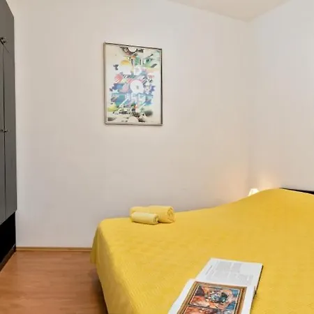 In With Terrace, Air Condition, Wifi, Dishwasher Bol